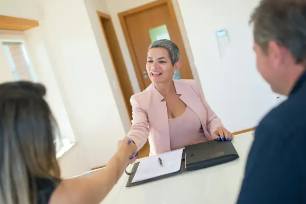 Algarve Legal Blog - Customer Service Is Important